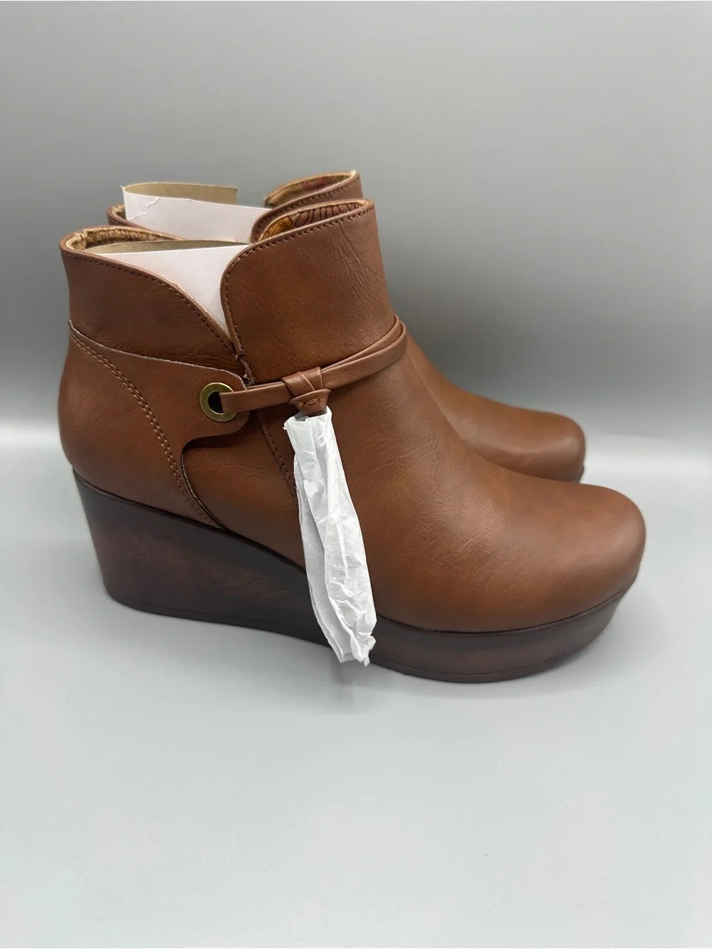 BOC By Born Faux Leather Zip Wedges Boots Women’s Size 9M Brown